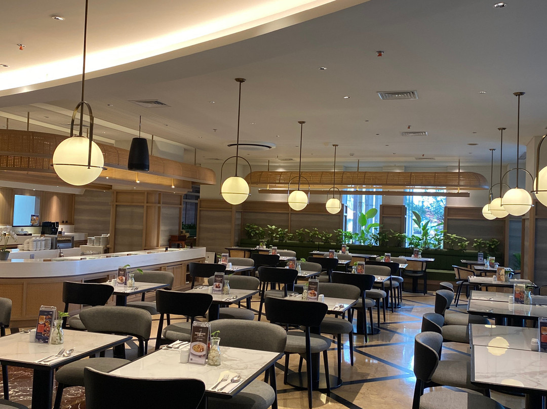 阿斯顿三马林达酒店及会议中心主图