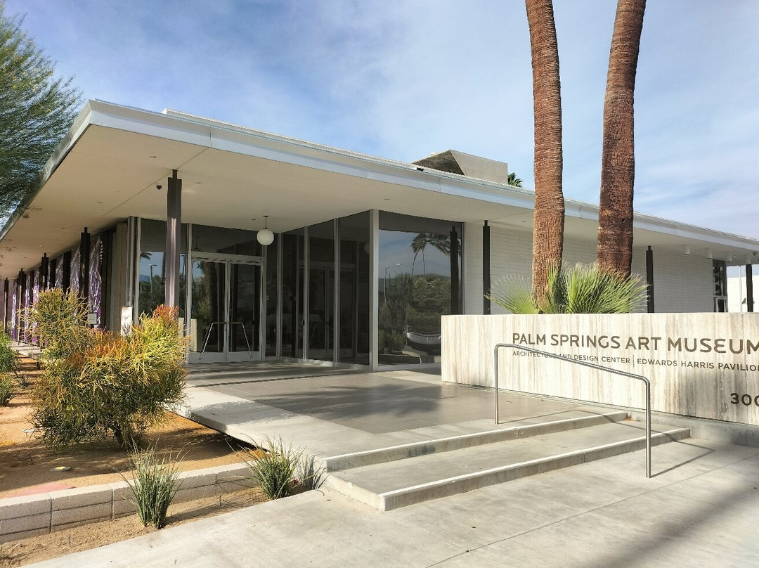 Palm Springs Art Museum Architecture and Design Center-棕榈泉市必去景点