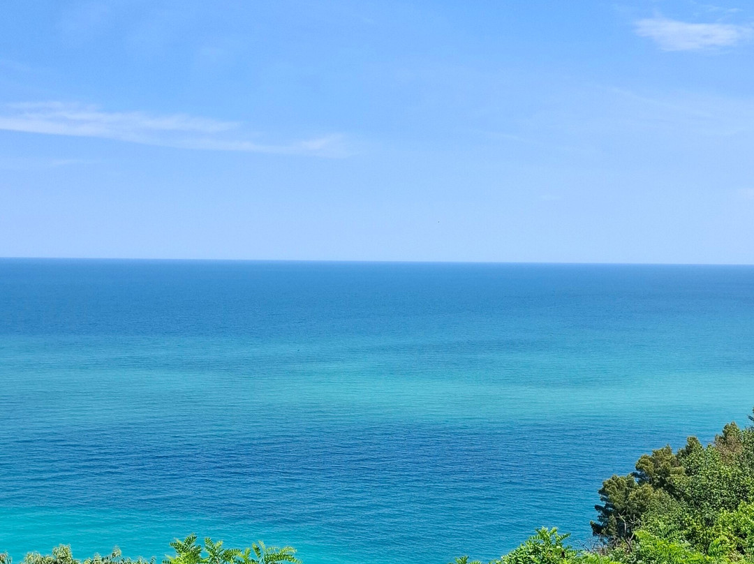 Spiaggia dei Sassi Neri-Sirolo必去景点