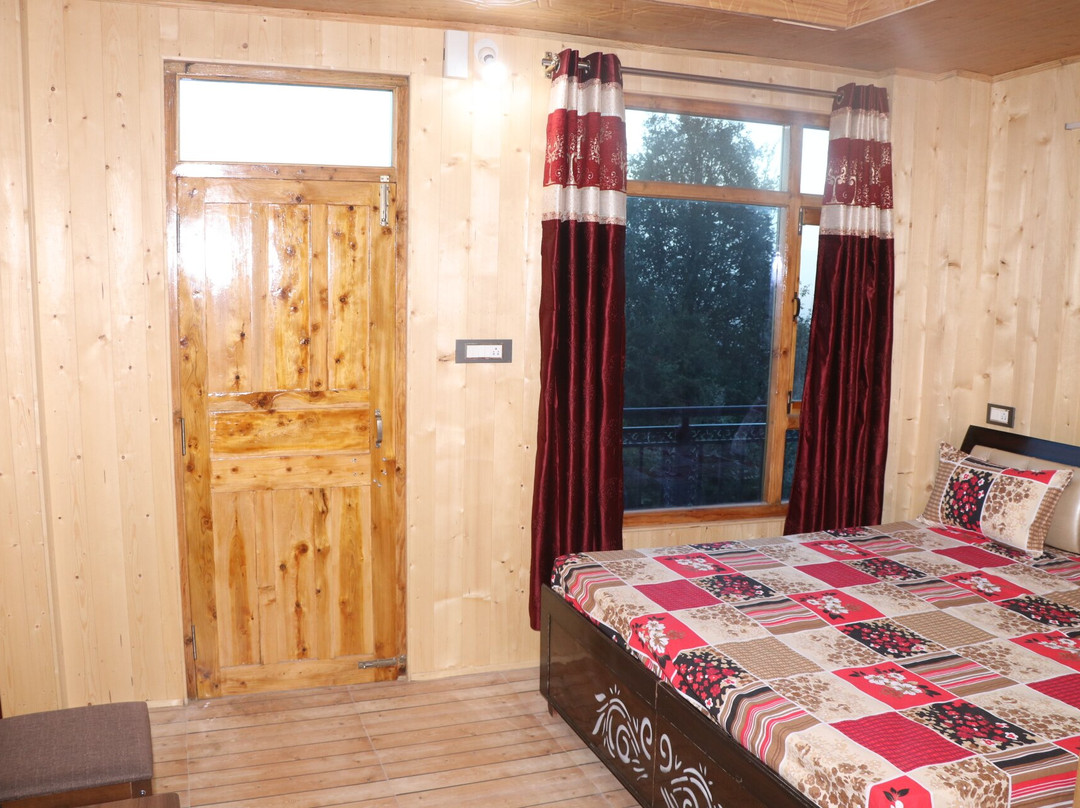 Madhav Palace Homestay Fagu Shimla