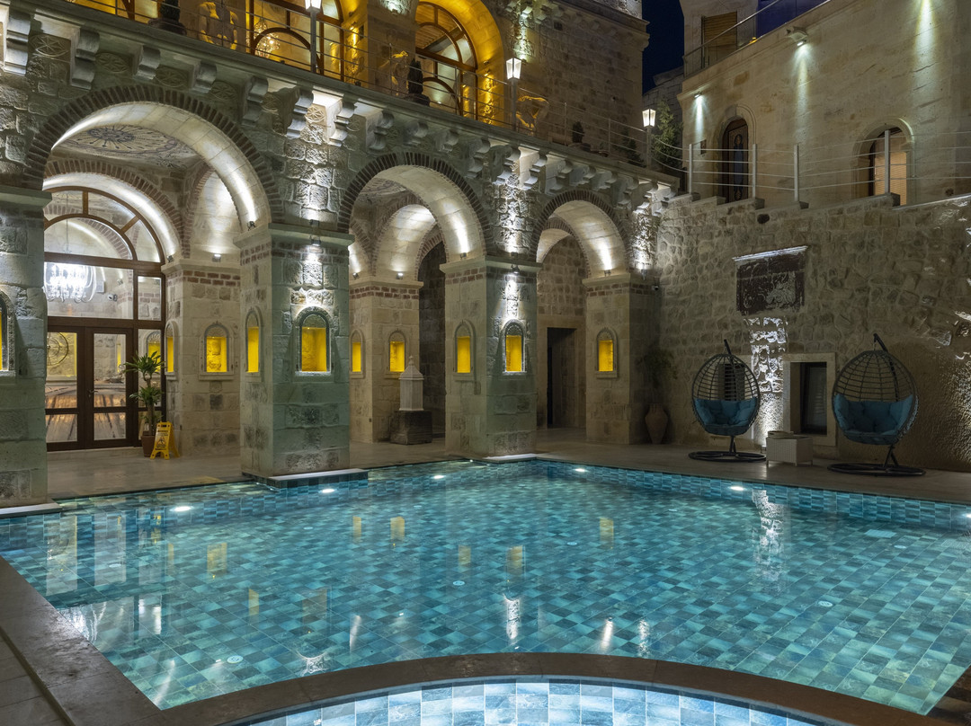 Elika Cave Suites