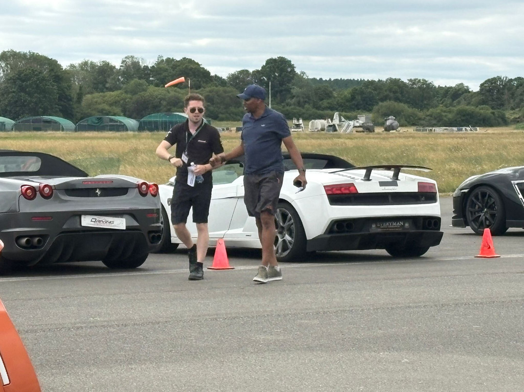 Everyman Driving Experiences-Cranleigh必去景点