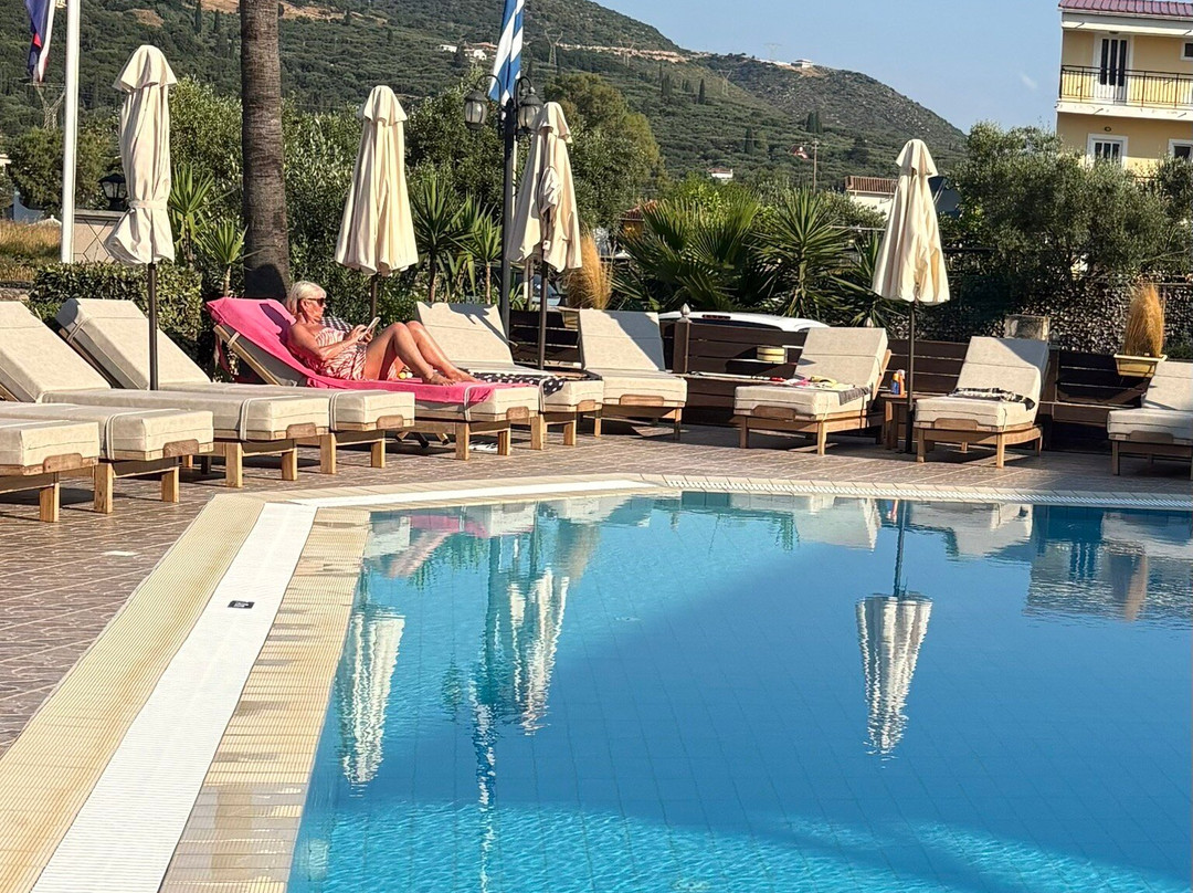 Clio Hotel主图