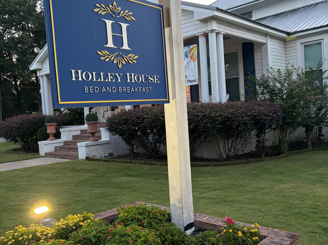 The Holley House Bed & Breakfast