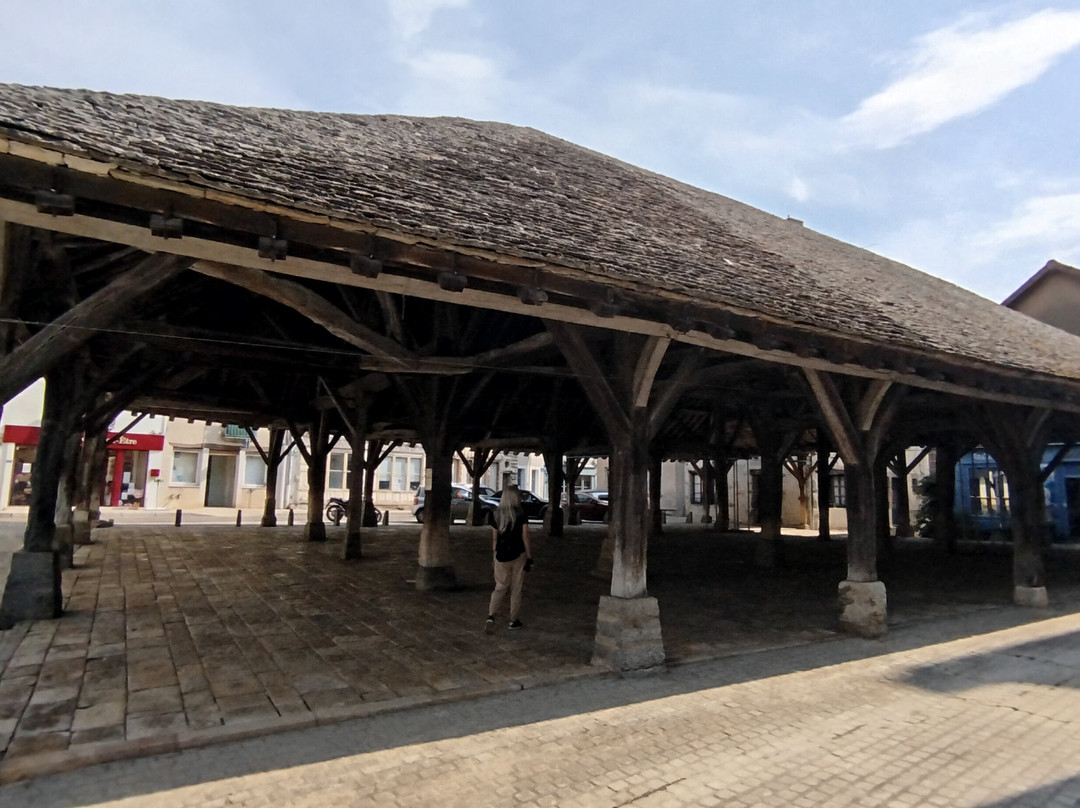 La Halle Aux Grains De Nolay-Nolay必去景点