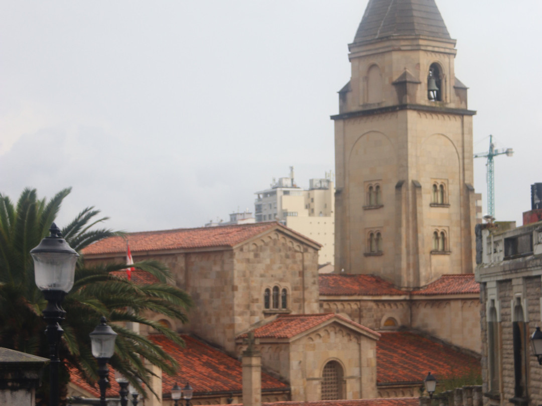 Parroquia San Pedro-希洪必去景点