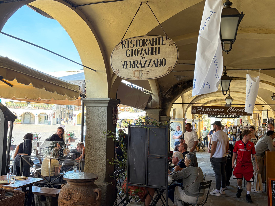 Piazza Matteotti-格雷韦伊恩基亚恩蒂必去景点
