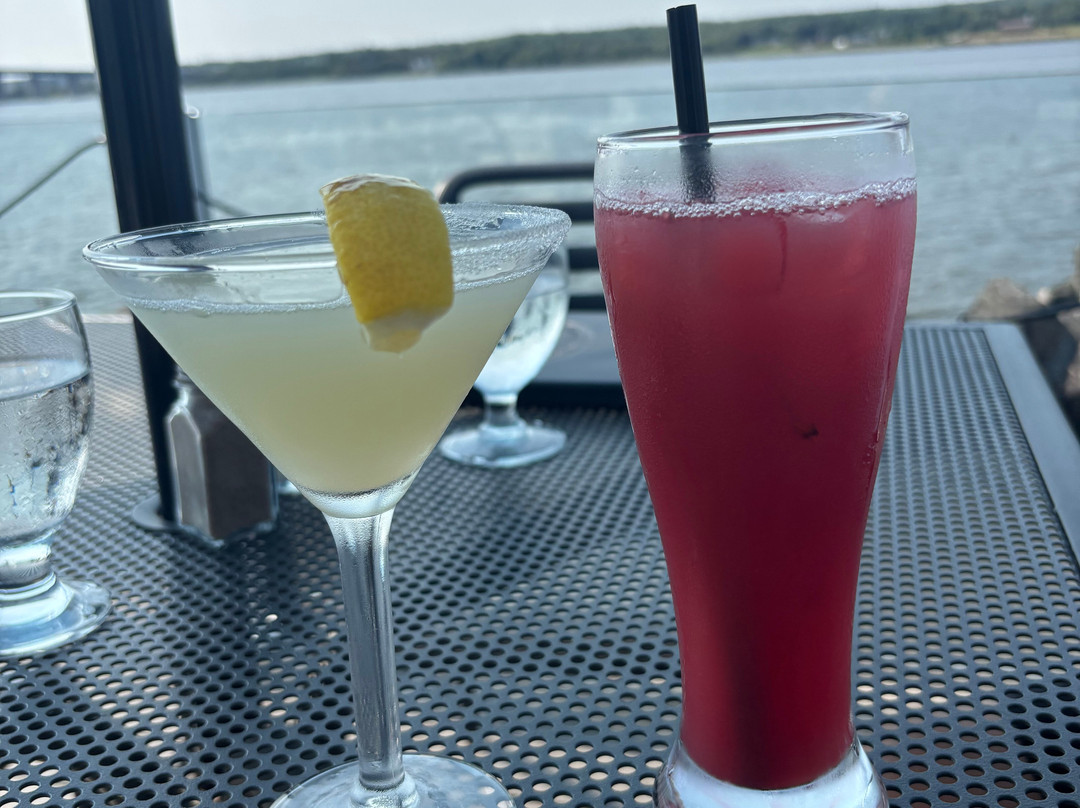 罗德米罗米奇酒店主图