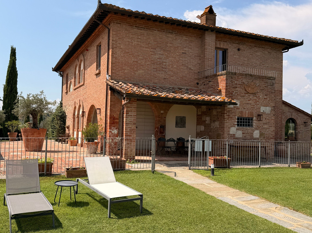 Tenuta Golo - Luxury Vineyard Suites in Montepulciano主图