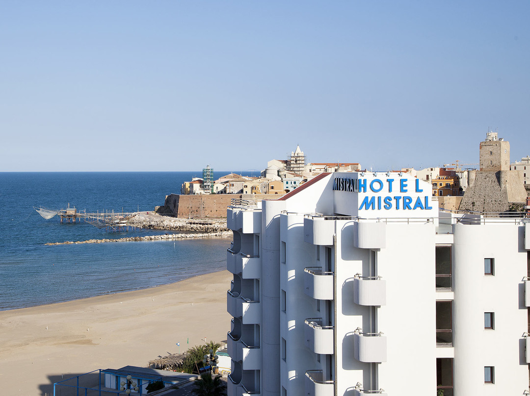 Termoli酒店住宿-Hotel Mistral
