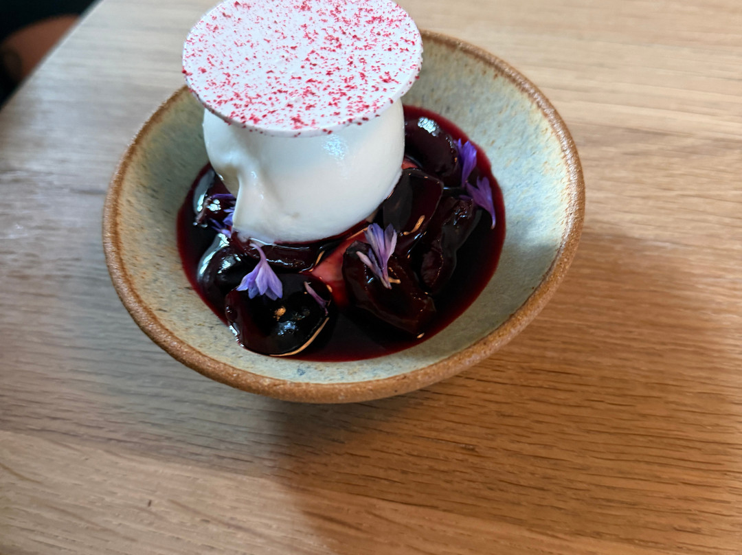 Vyn Food And Winebar
