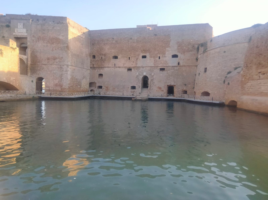 Castello Aragonese-布林迪西必去景点
