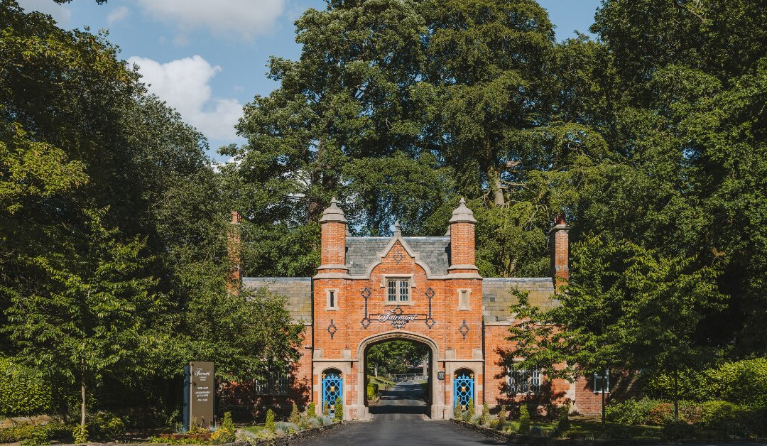 Golf At Fairmont Cheshire, The Mere-纳茨福德必去景点