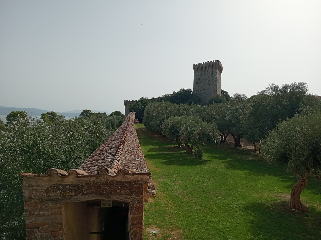 Rocca del Leone-Castiglione del Lago必去景点