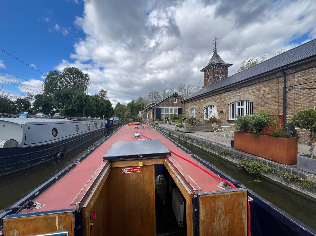Narrowboat Day Hire-Tring必去景点
