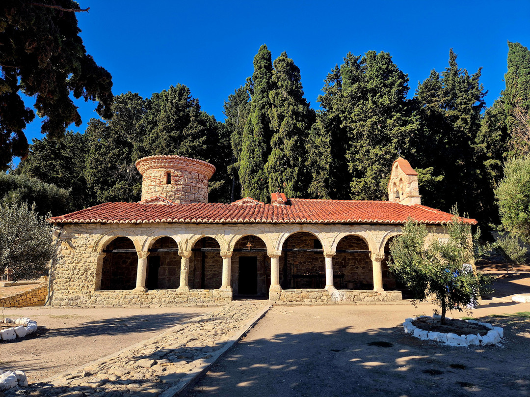 St. Mary's Monastery-夫罗勒必去景点