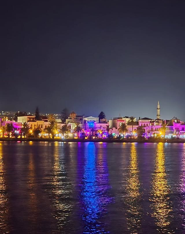 Old Venetian Harbour of Rethymno-雷斯蒙必去景点