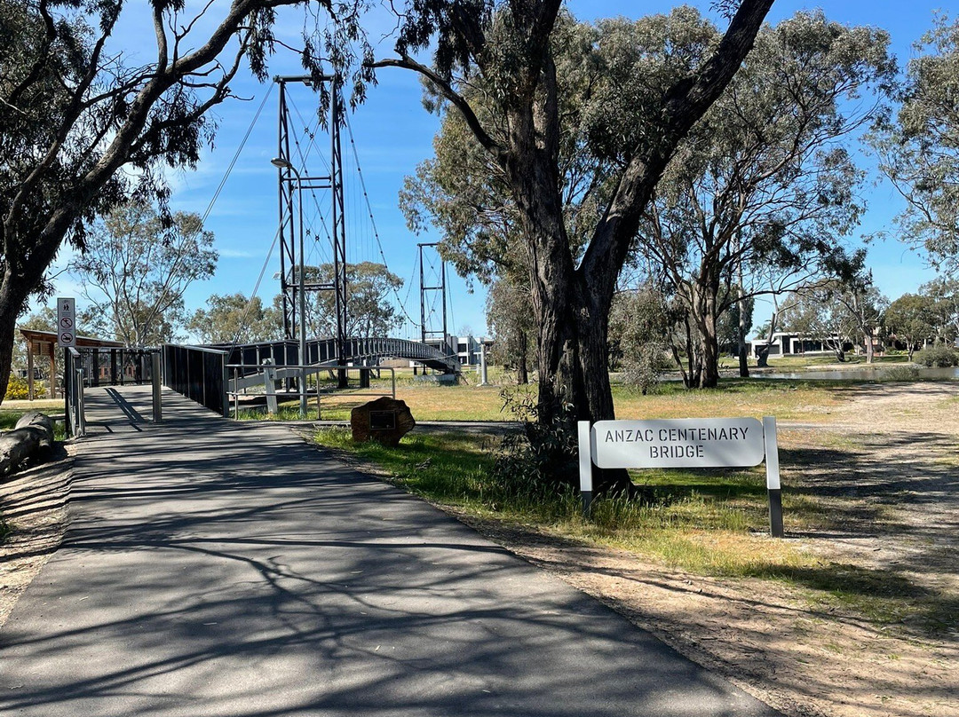 Anzac Centenary Bridge-霍舌姆必去景点