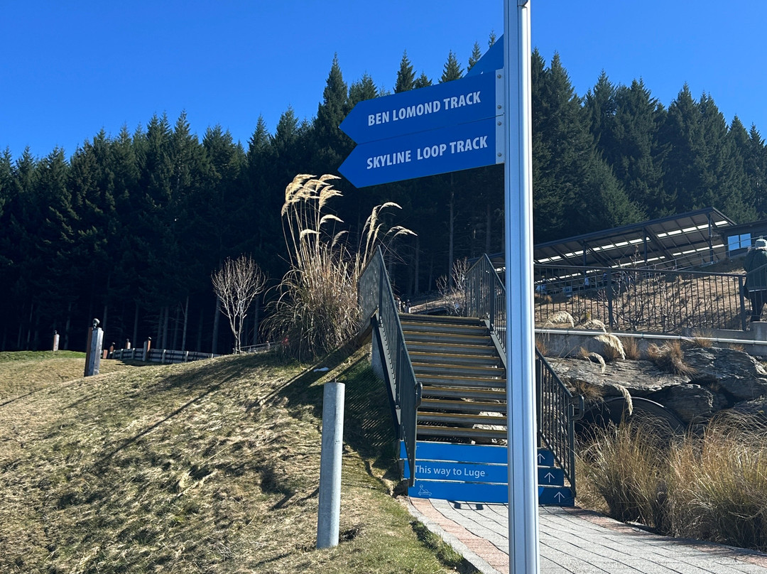 本洛蒙德山步道-皇后镇必去景点
