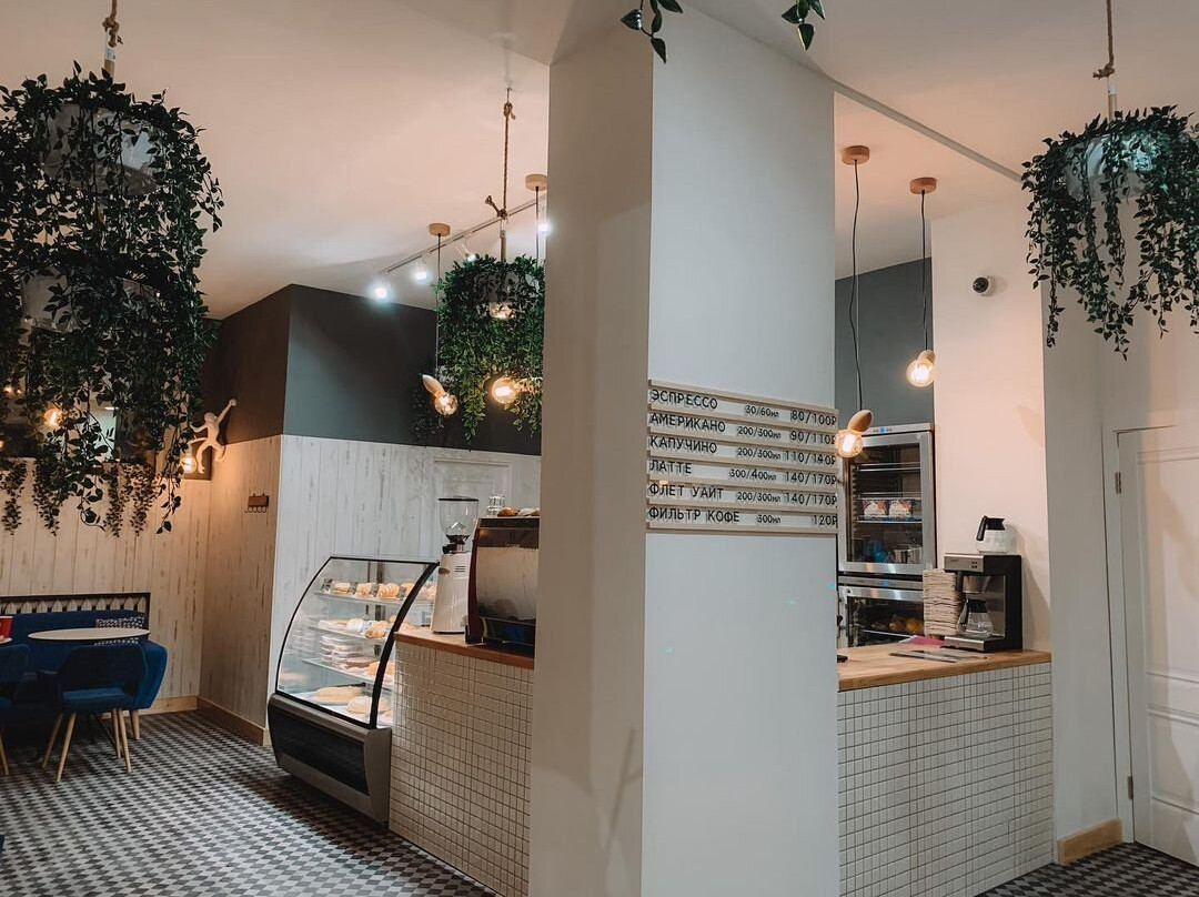 Ukhta餐馆和美食-Any Coffee