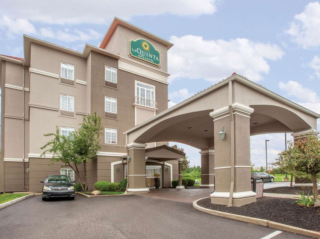 La Quinta Inn & Suites by Wyndham Cincinnati Airpt Florence主图