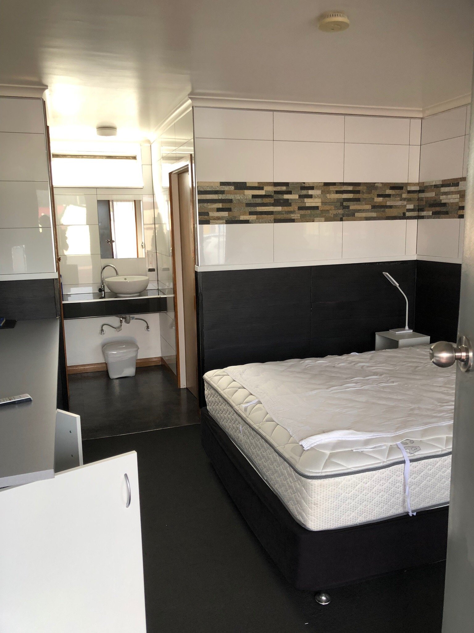 皇后镇汽车旅馆-官方