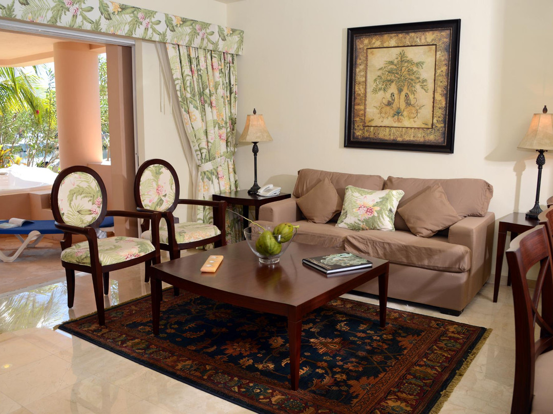 Porto Bello Hotel and Residences