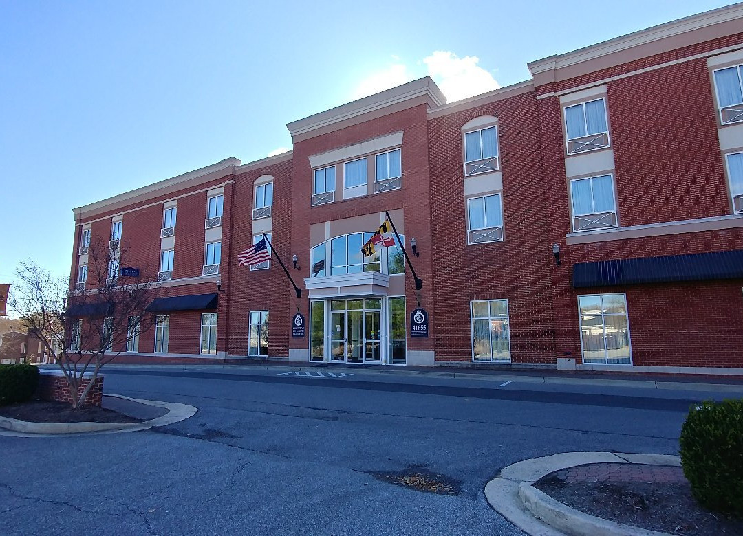 Executive Inn - Park Avenue Hotel