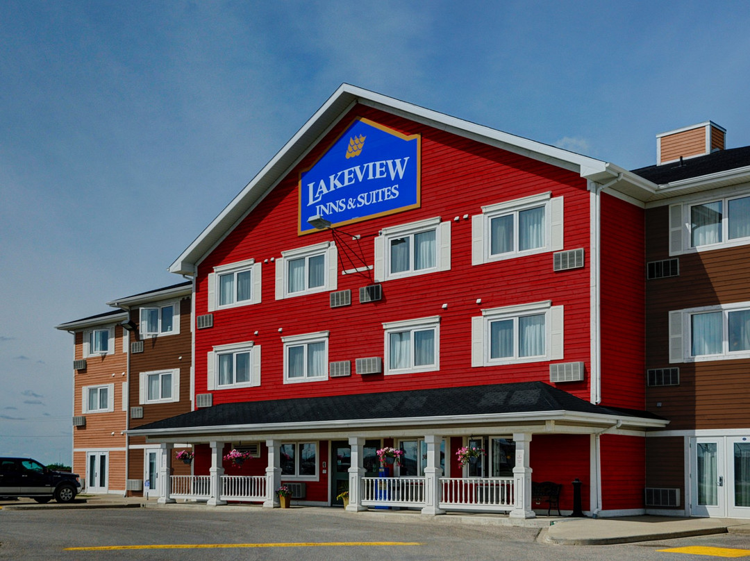 Lakeview Inns & Suites - Brandon主图