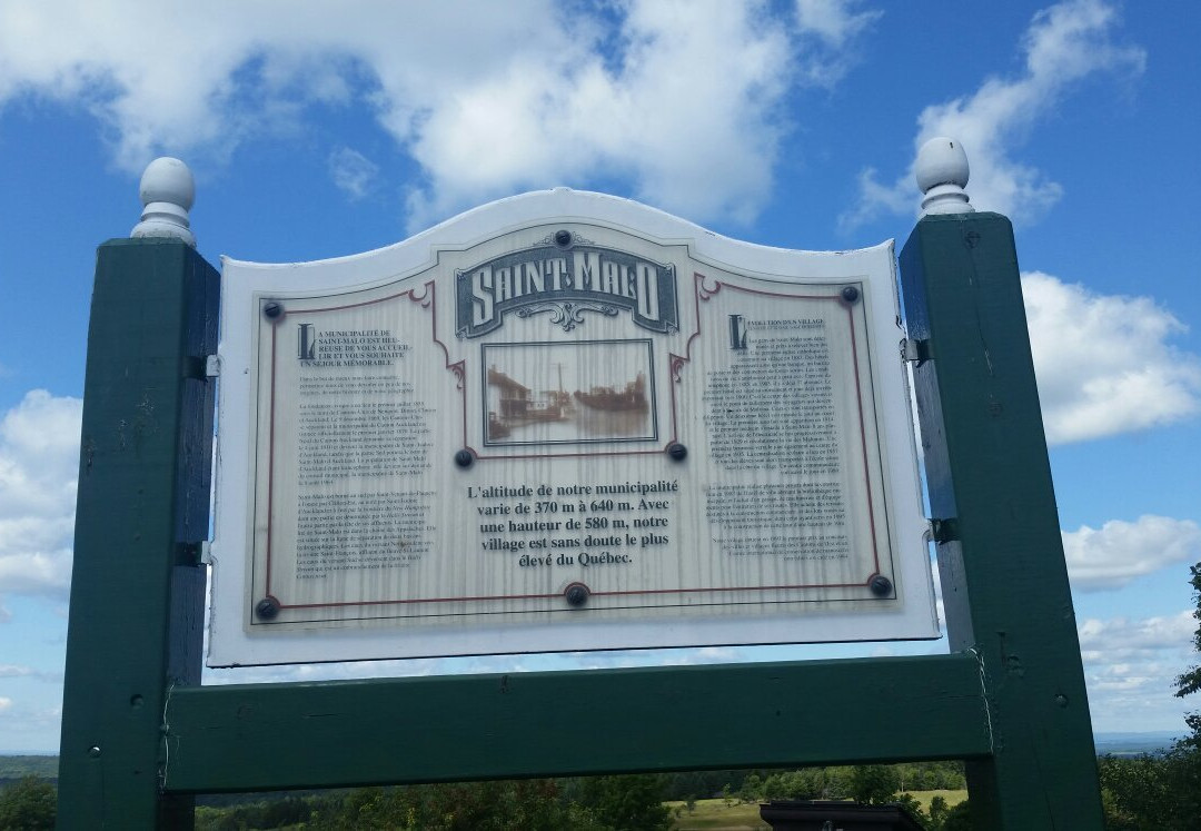 La Patrie旅游景点-Tour D'Observation La Montagnaise