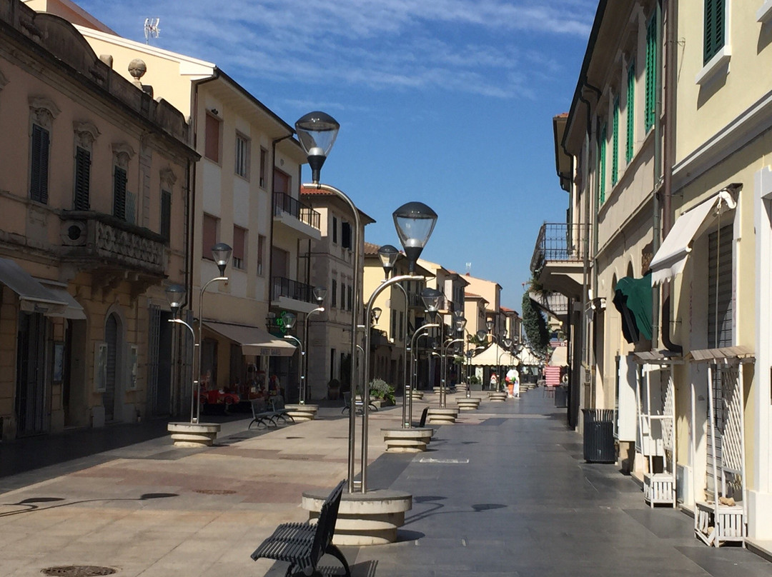 圣温琴佐旅游景点-Corso Vittorio Emanuele II