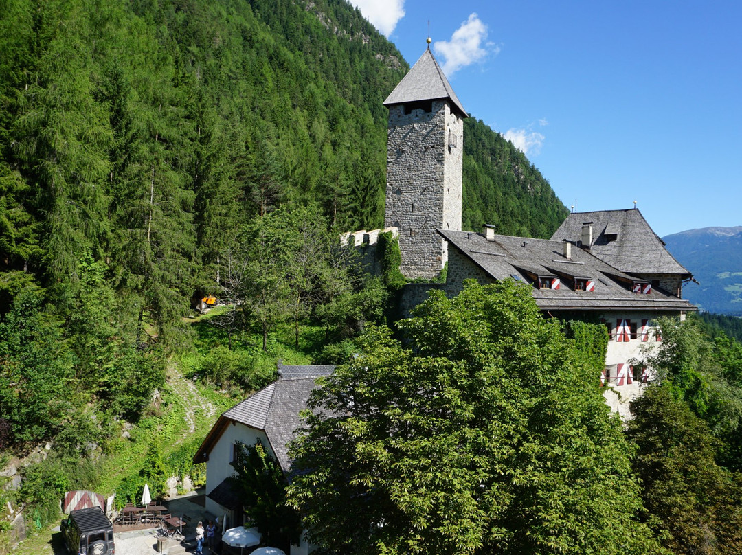 Schloss Neuhaus Gais-Gais必去景点