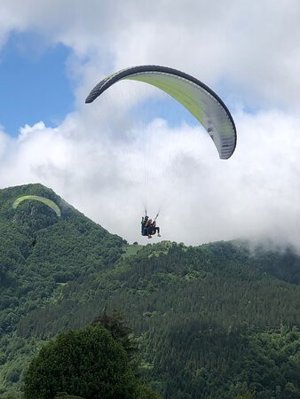 Ecole de parapente Gypaetes-Vicdessos必去景点