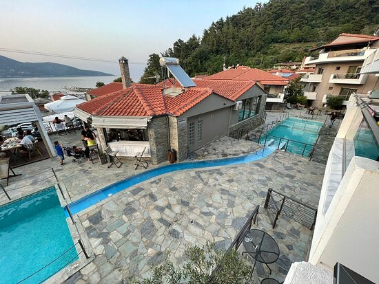 Ntinas Filoxenia Hotel & Spa主图