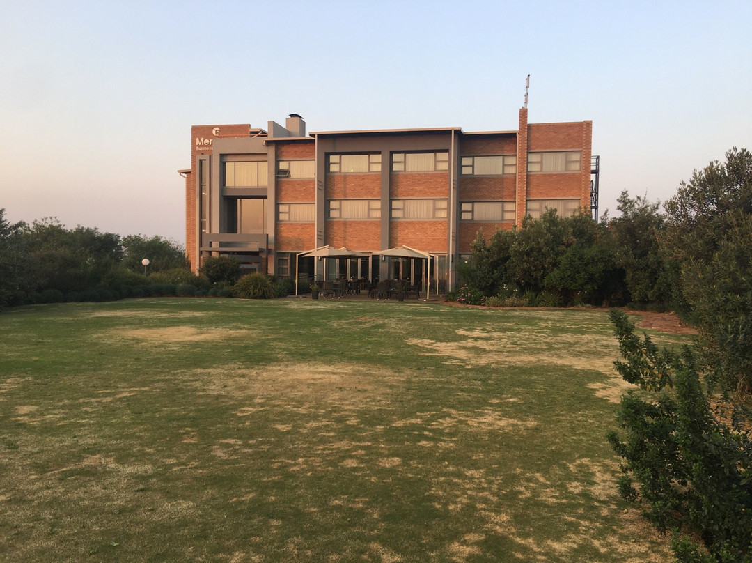 Merchant Business Class Hotel主图