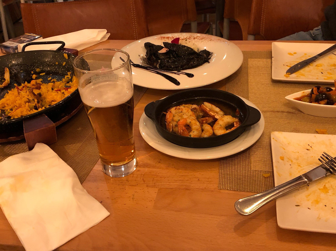 Hotel 105 Bar and Grill主图