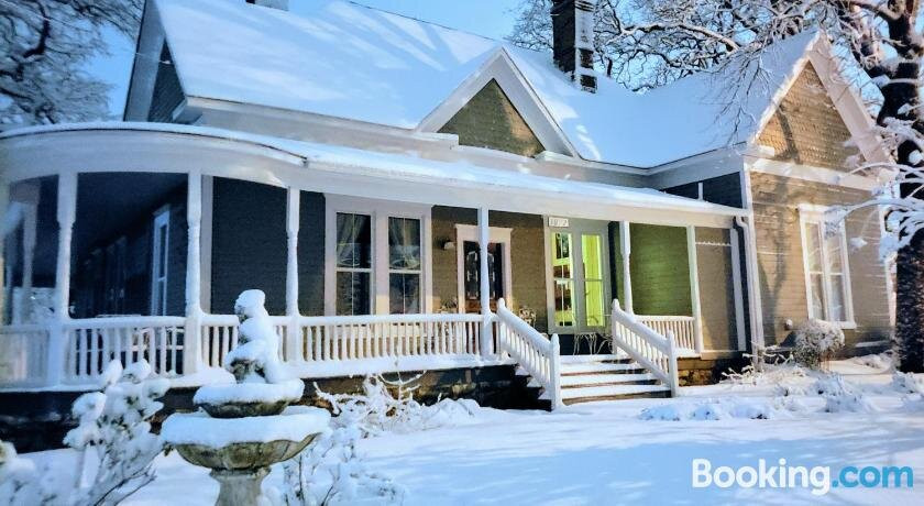 The Gallery House Bed & Breakfast主图