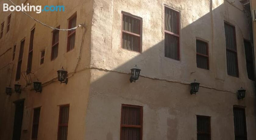 Al Hamra Old House