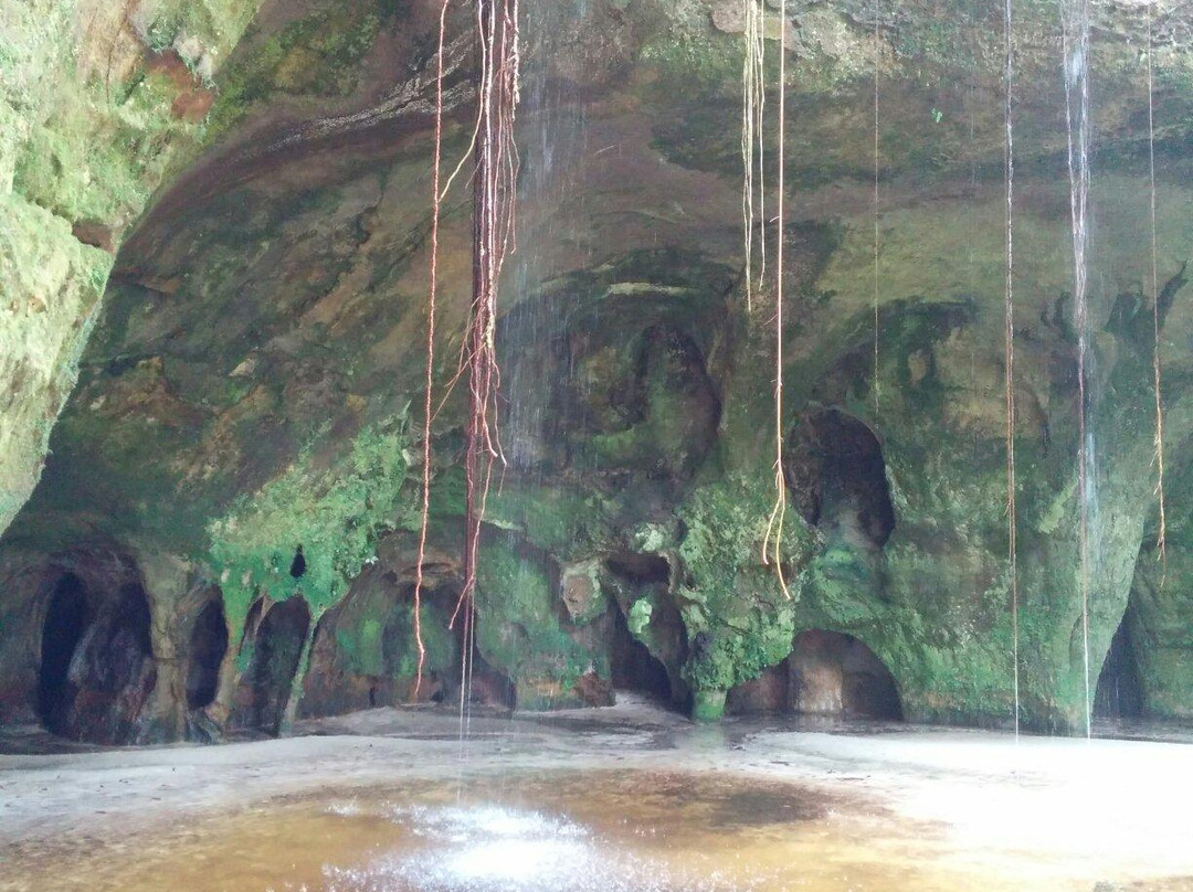 Turismo na Amazônia - Gruta da Judeia-Presidente Figueiredo必去景点