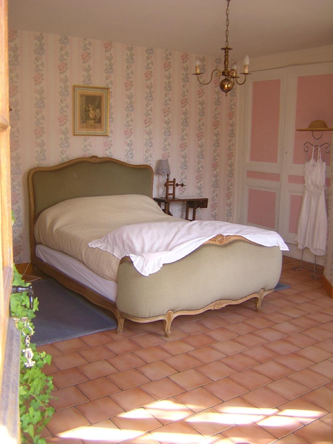 Les Coutances-客卧