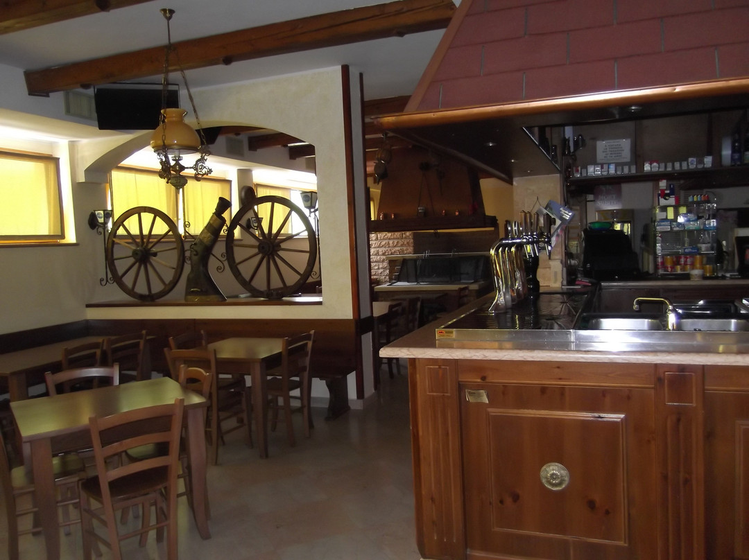 Castelcerino餐馆和美食-Pizzeria Bruschetteria Re di Fiandra