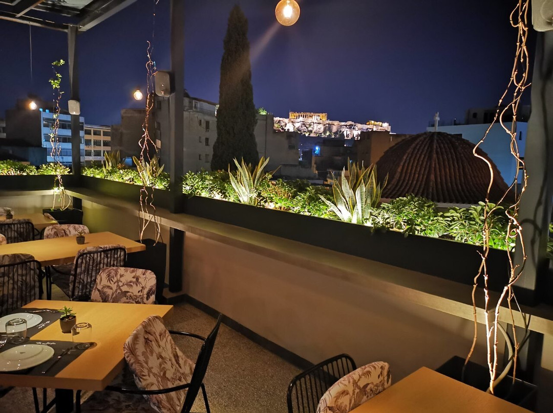 The Artist Roof Top Bar & Restaurant主图