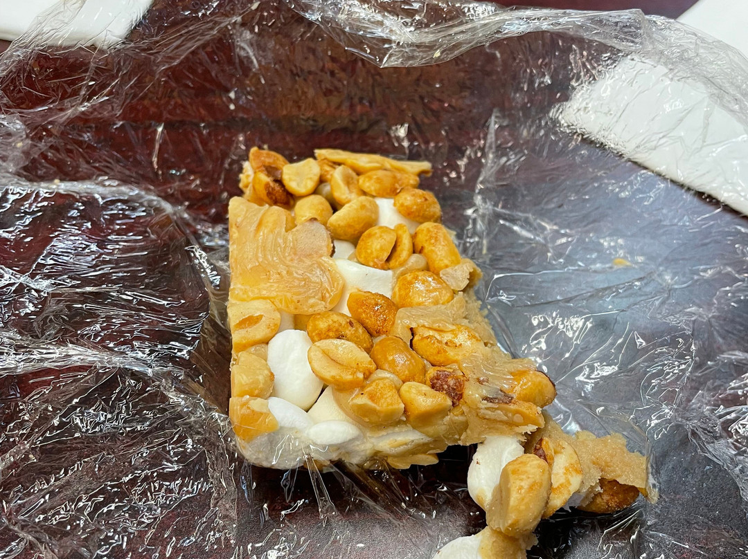 New Moon Coffeehouse & Eatery