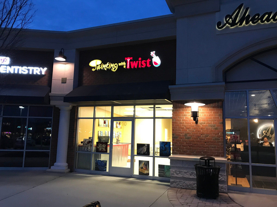 Painting with a Twist-Short Pump必去景点