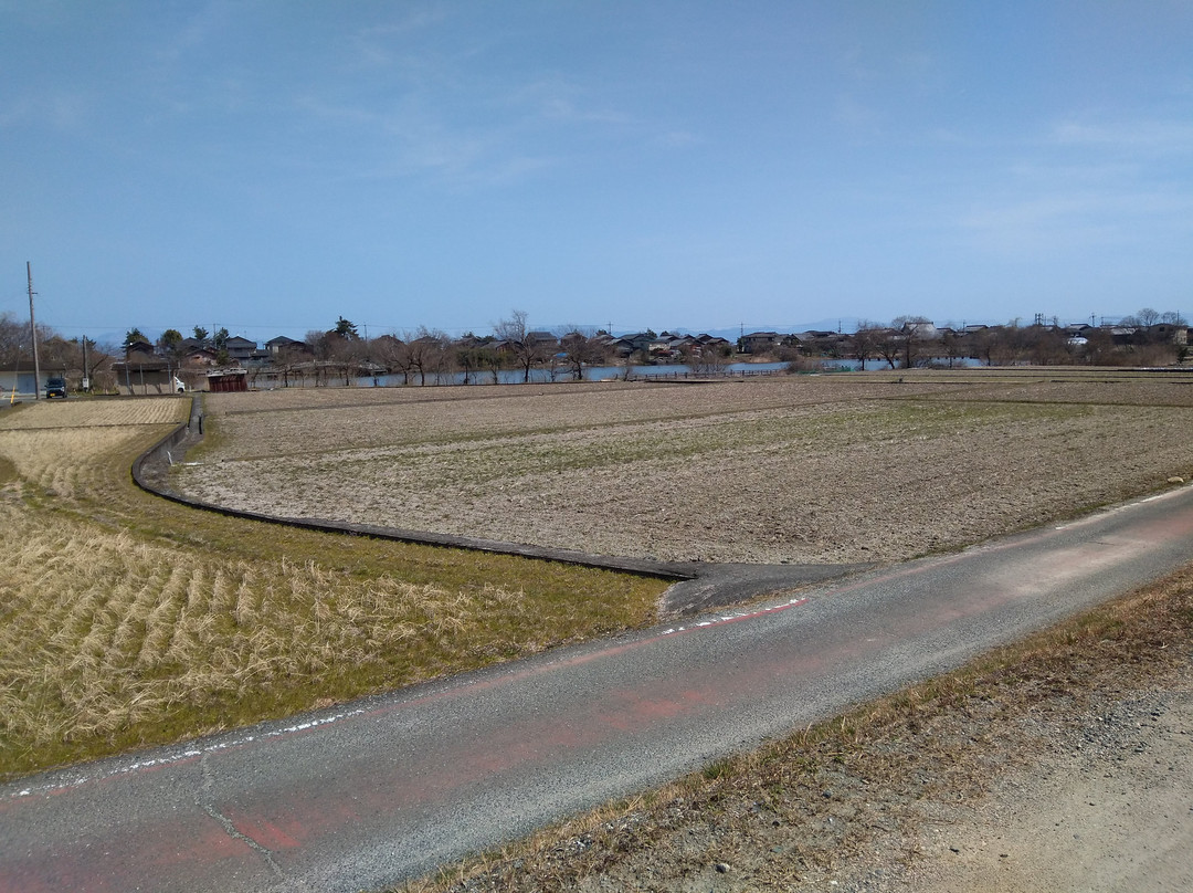 Otomegaike Pond-高岛市必去景点
