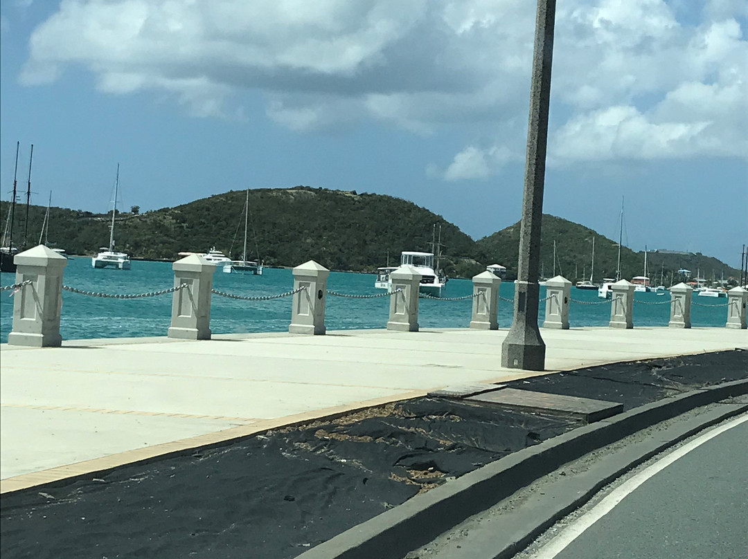 Waterfront Highway-夏洛特阿马利亚必去景点