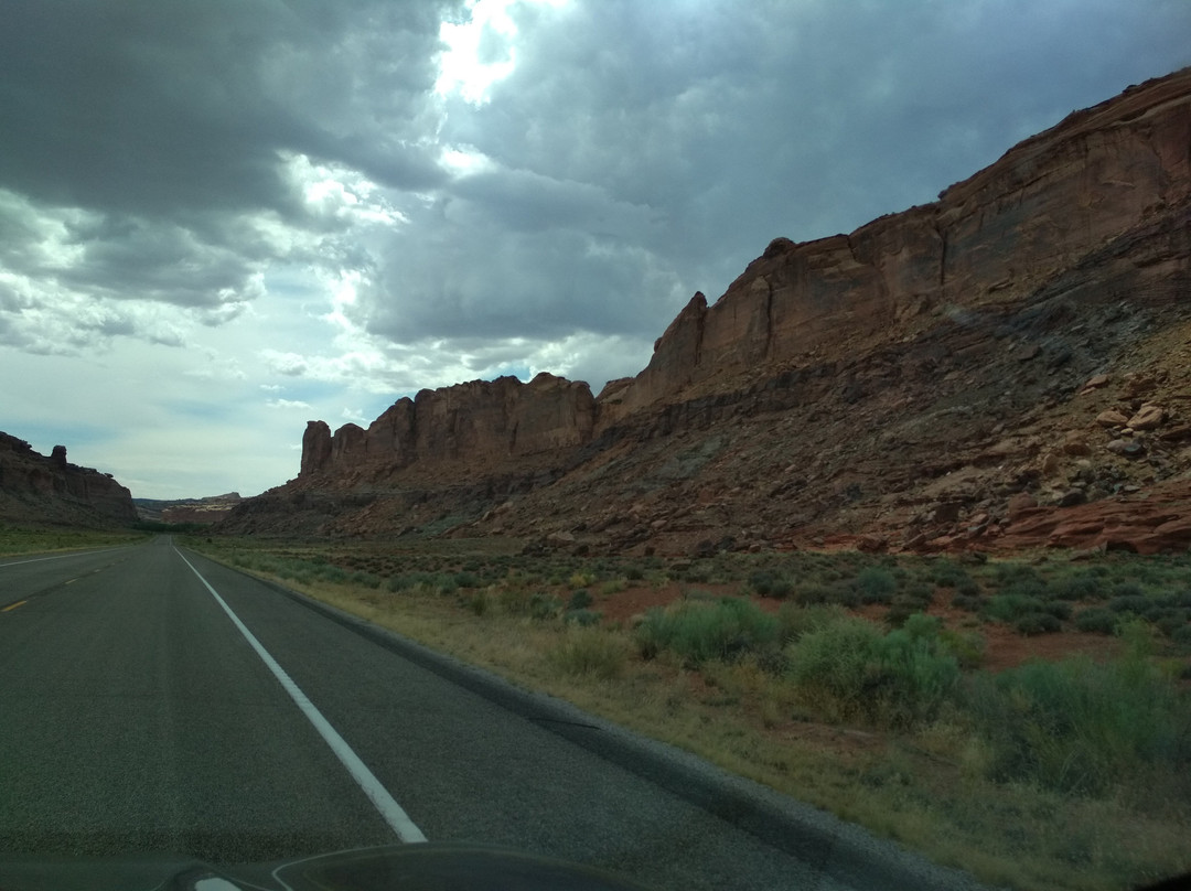 Scenic Byway 24-托里必去景点