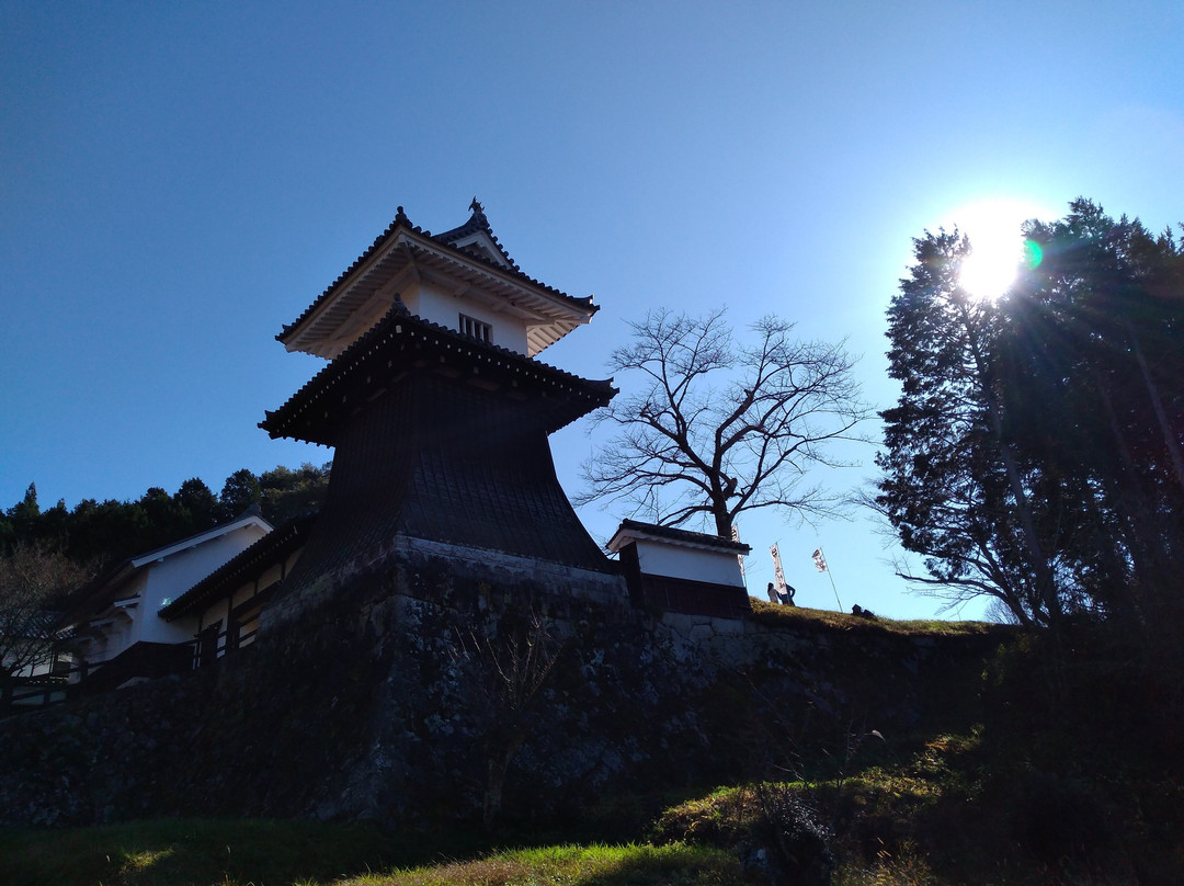 Iwamura Shiroyamajoshi Park-惠那市必去景点
