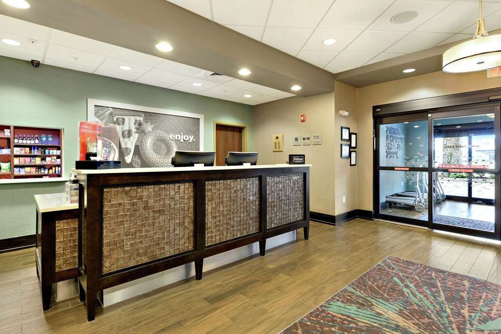 Hampton Inn & Suites Gulfport I-10主图