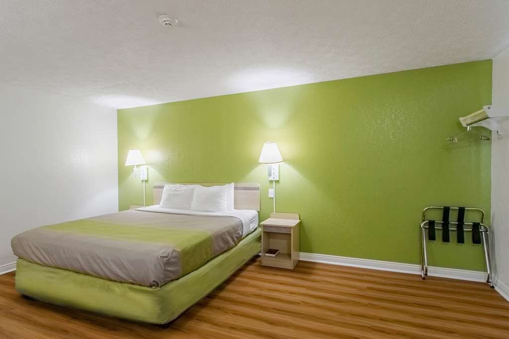 Red Roof Inn Greencastle South - Cloverdale主图